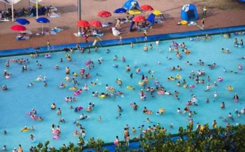 公共泳池传染病多发 去公共泳池如何做好自身防护？
