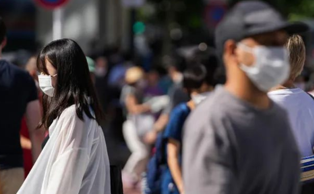 经常佩戴口罩 如何护理皮肤?怎样告别“口罩脸”?保护皮肤小技巧来了