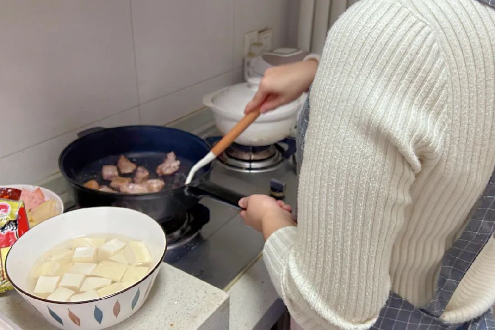 菜单任选、交易自由 “上门代厨”的生意能持久吗?
