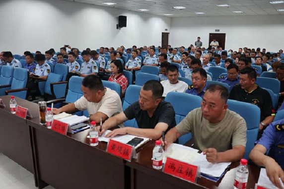 获嘉县举办乡镇综合行政执法放权赋能暨执法业务培训班
