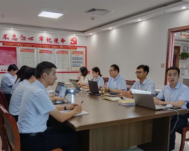 河南博苑(新乡)律师事务所开展“感恩谢师”活动