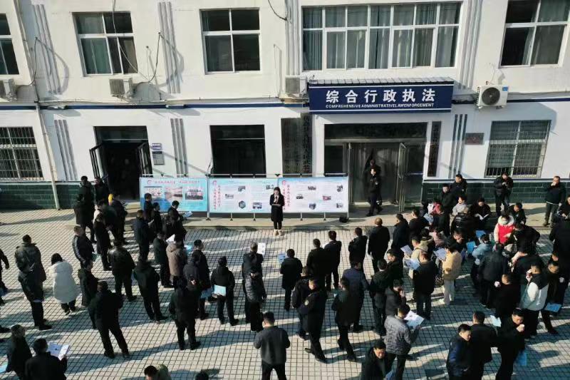 新乡市乡镇(街道)综合 行政执法观摩团到获嘉县交流学习