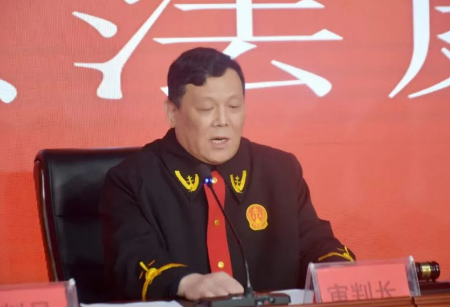 河南博苑律师: 法治教育进校园 模拟法庭防欺凌