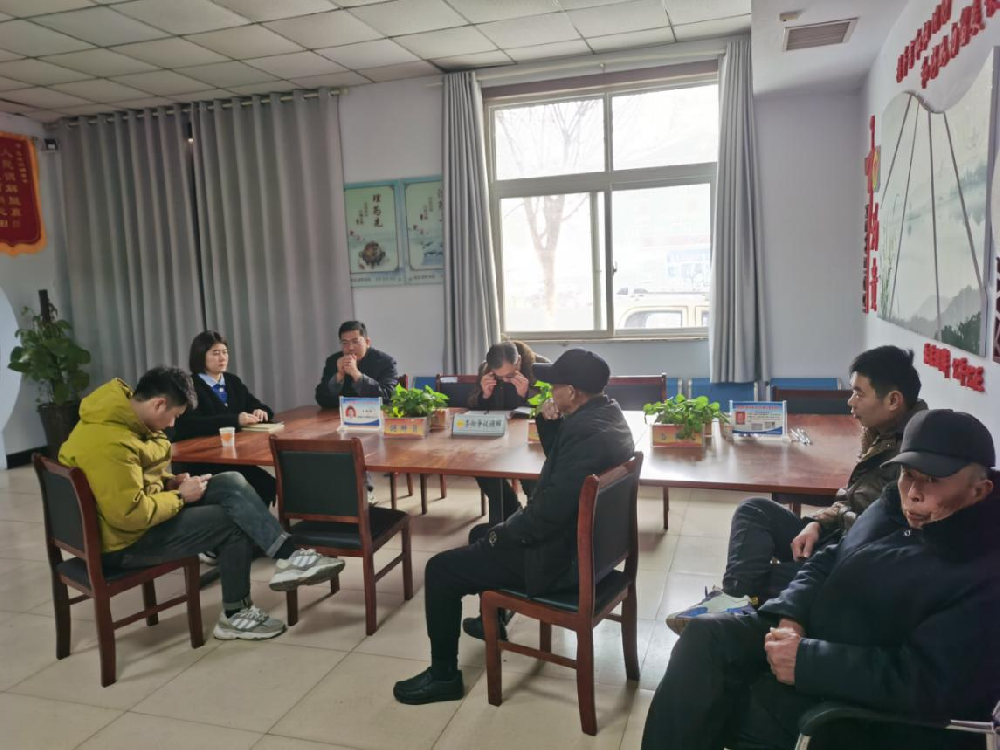 获嘉县新入职律师冯航： 倾心为民守初心 履职尽责担使命